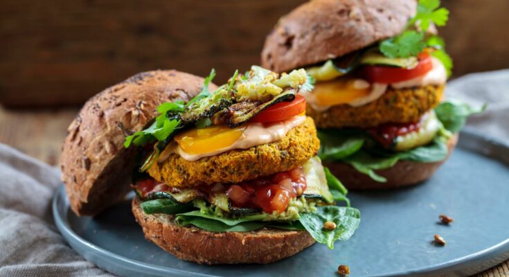 Veggie burger, the recipe with lentils and potatoes