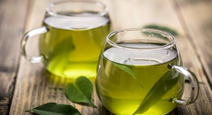 Grüner Tee ist gesund, kann allerdings auch schaden