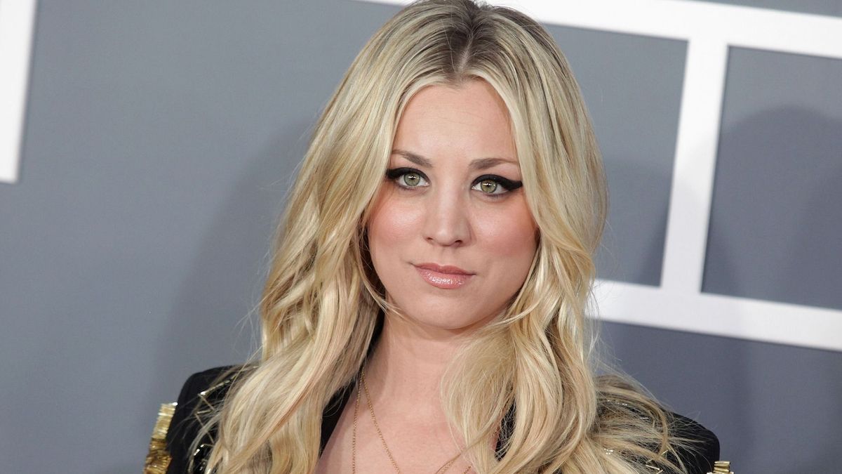 Kaley Cuoco (The Big Bang Theory) suffers from a very painful syndrome