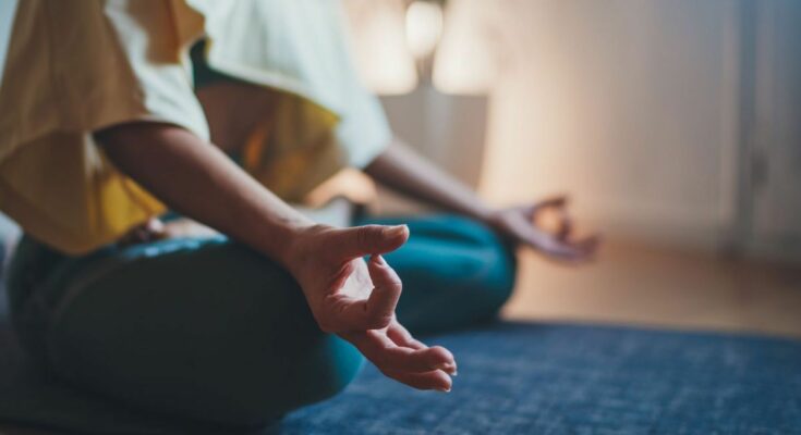 Mindfulness meditation, a practice whose benefits would last six months!