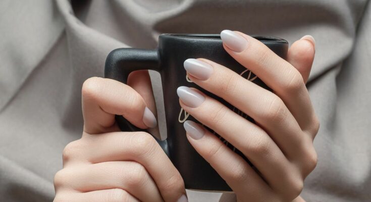 5 things your doctor knows about you just by looking at your nails