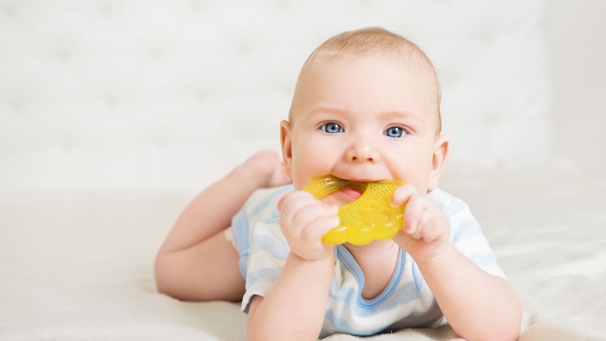 A teething ring recalled throughout France for risk of choking