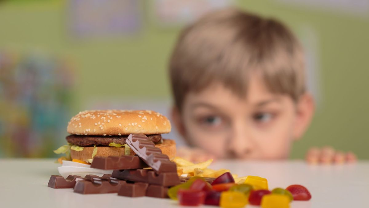 Foodwatch denounces: our children are still the first marketing target for junk food!