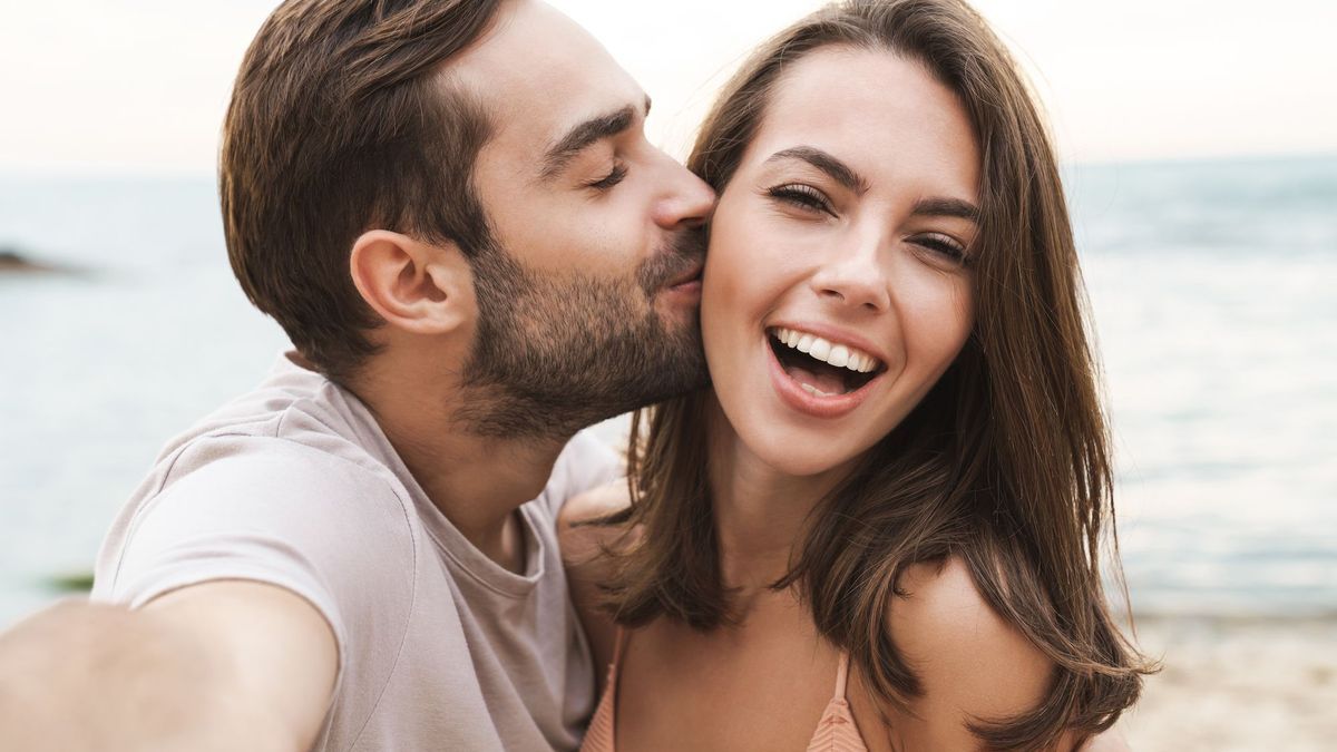 In love, do opposites really attract?  A large study answers the question