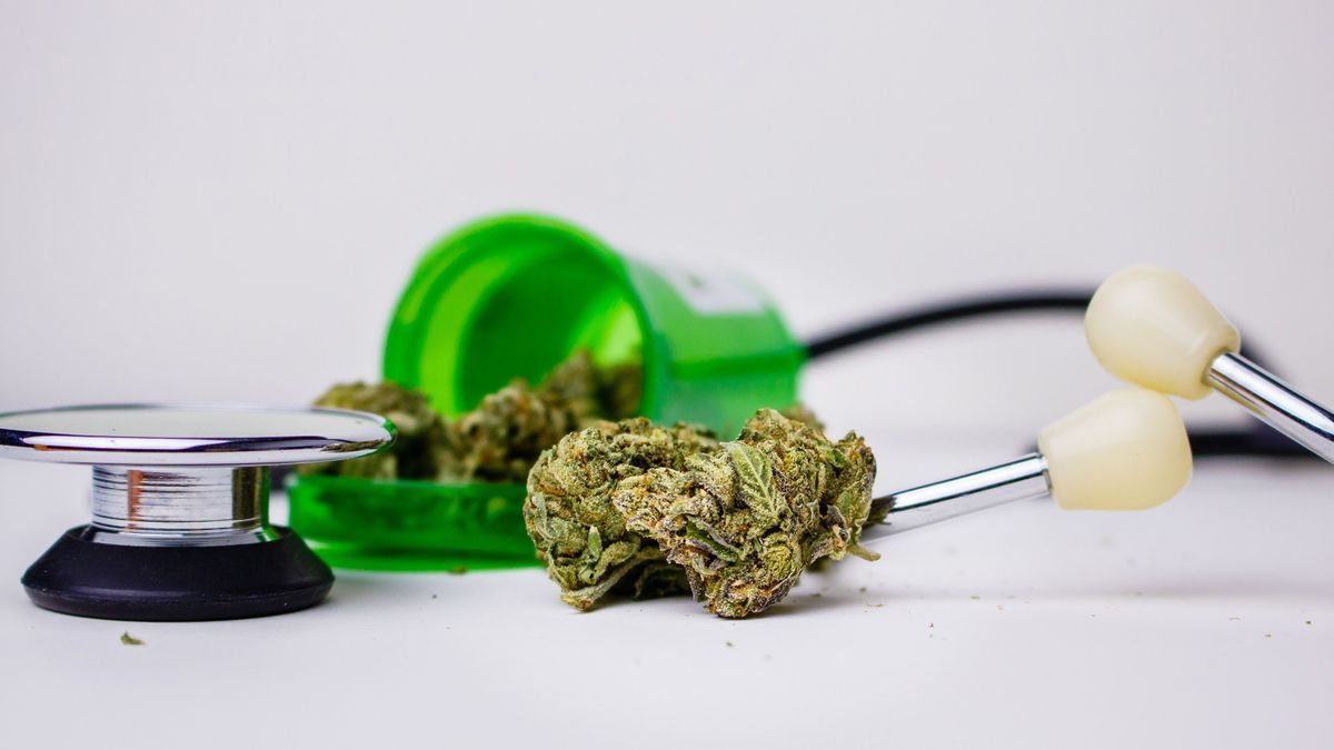 Pain, anxiety... therapeutic cannabis would be really useful in cases of chronic illnesses