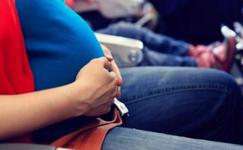 Madu adalah obat batuk alami untuk ibu hamil yang aman dikonsumsi