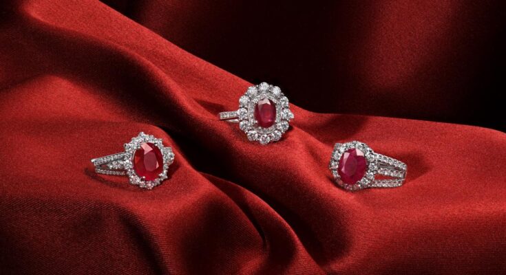 Diamonds, rubies and black sapphires: the Empire collection from MIUZ Diamonds