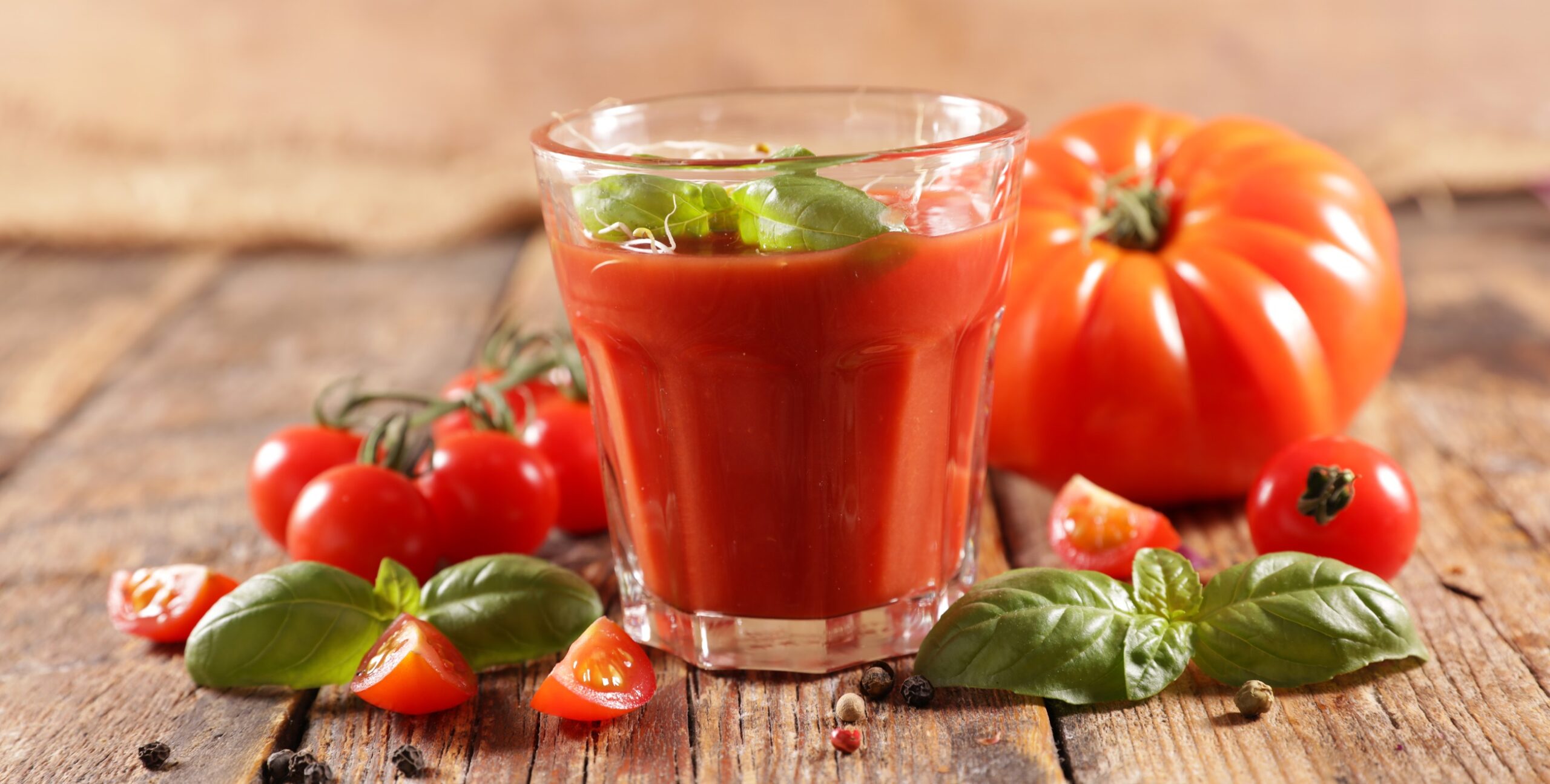 Dietary supplements: Tomato juice and seaweed could revolutionize nutrition