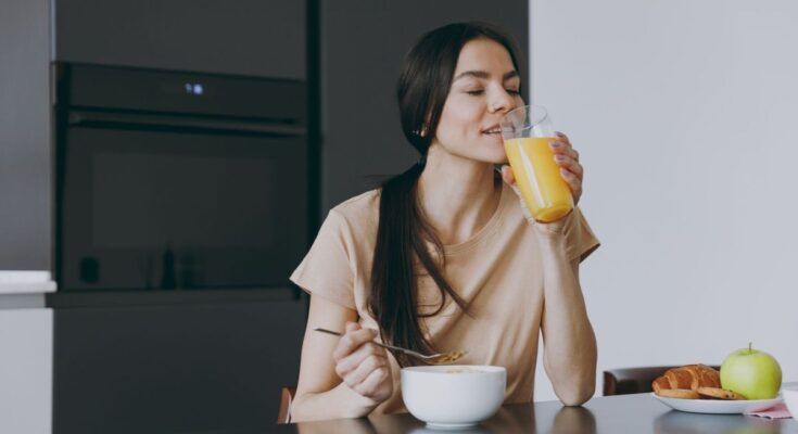 To boost your immunity, think about fruit juices!  Advice from a nutritionist