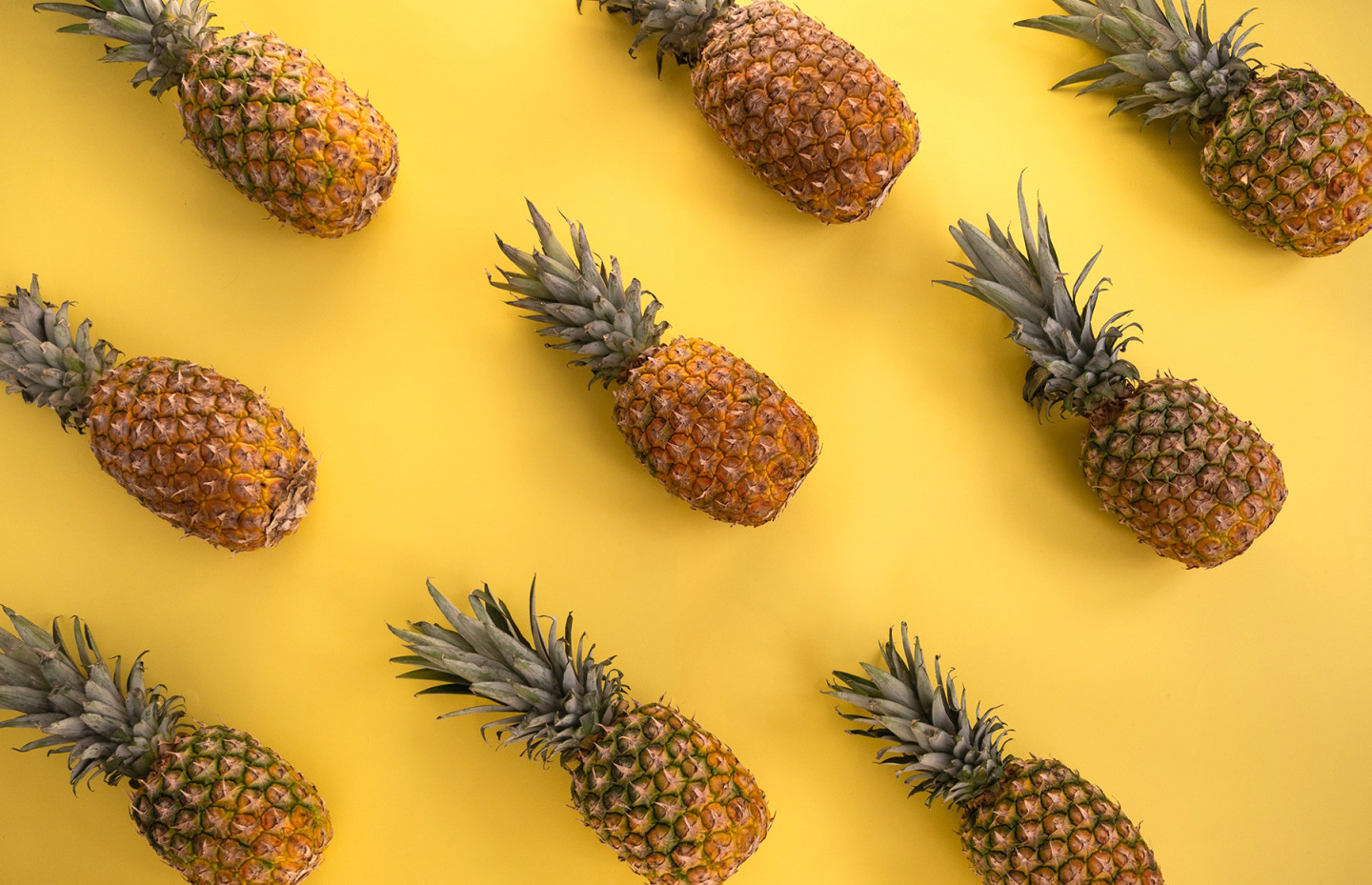 How to choose a sweet pineapple.  Chef's Tips