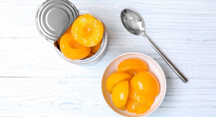 Canned fruit in winter: good or bad idea?