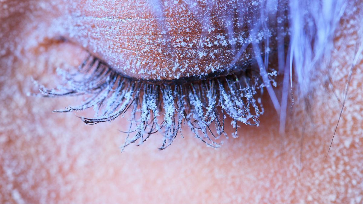 'Frosty makeup', the frosty trend that's setting social media on fire