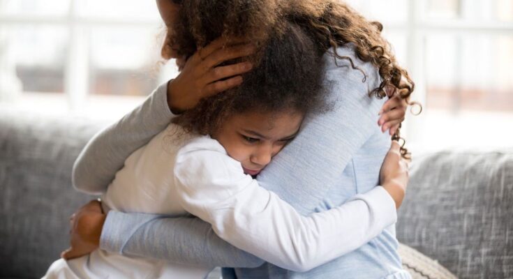 Here's why it's important to apologize to your children (and tips for doing it well)
