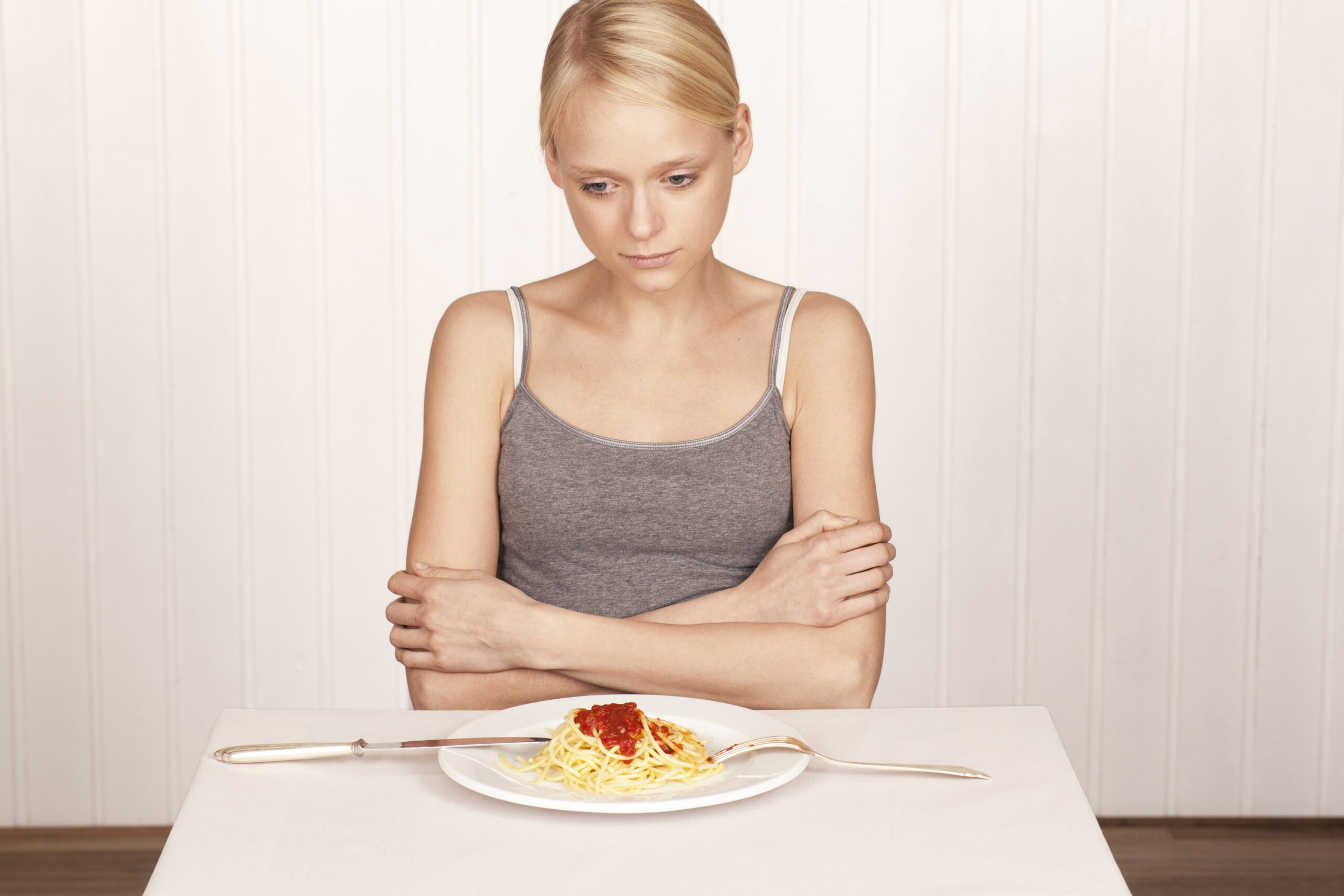 Increased risk of anorexia in early risers