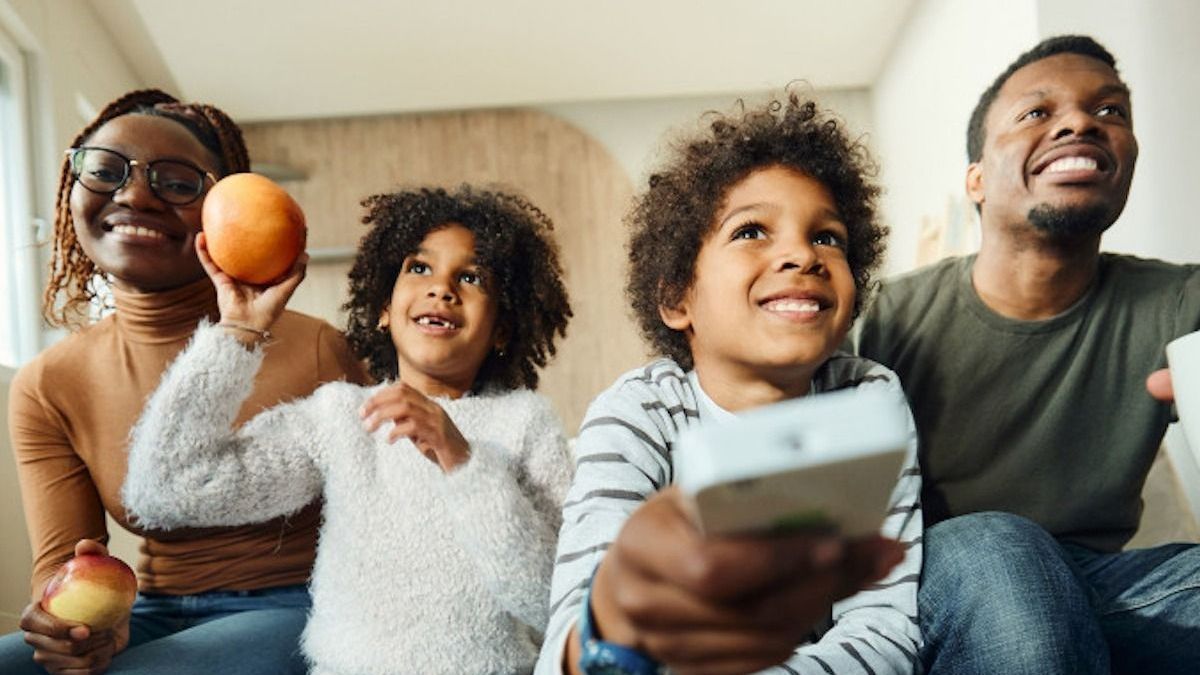 Screen time can benefit children if spent with parents