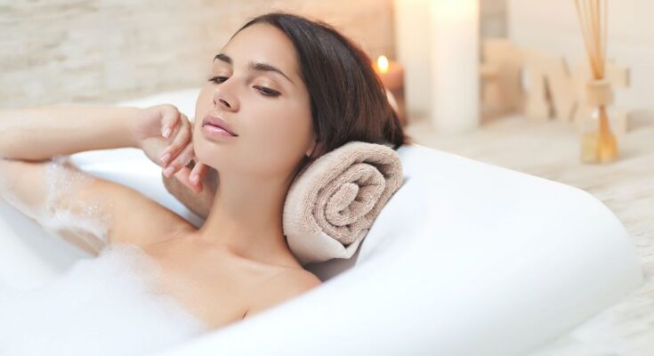 What is the ideal timing for a bath?  Our dermatologist answers