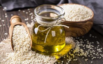 5 beneficial properties of sesame oil: expert comments