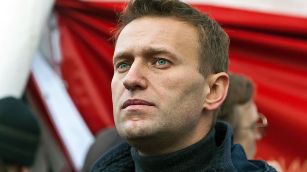 Alexei Navalny reportedly died of a “sudden death”.  What does that mean ?