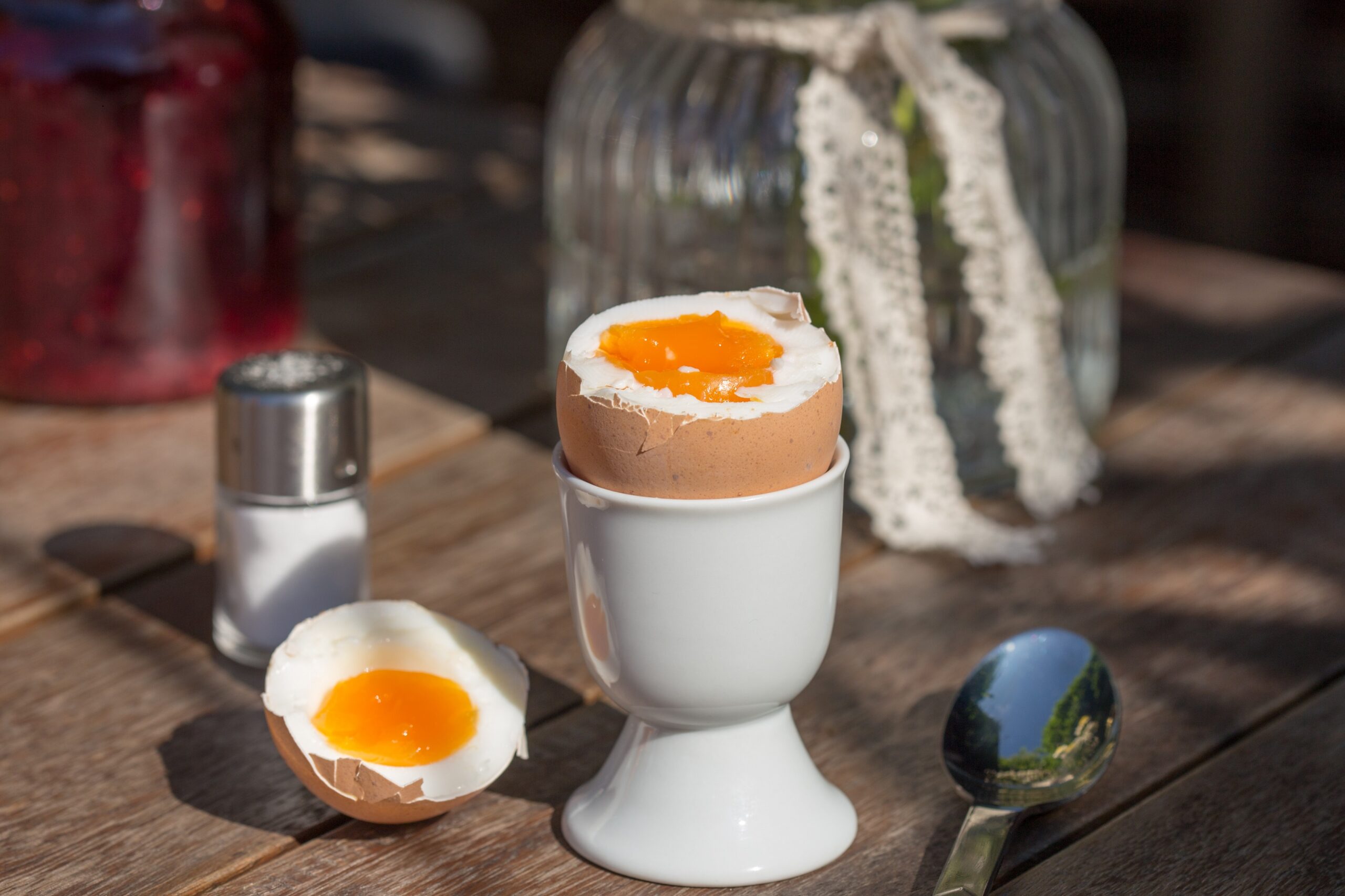 Eggs: How to store and prepare for maximum vitamin D content