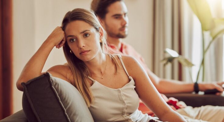 These 6 behaviors indicate that your partner is no longer happy as a couple