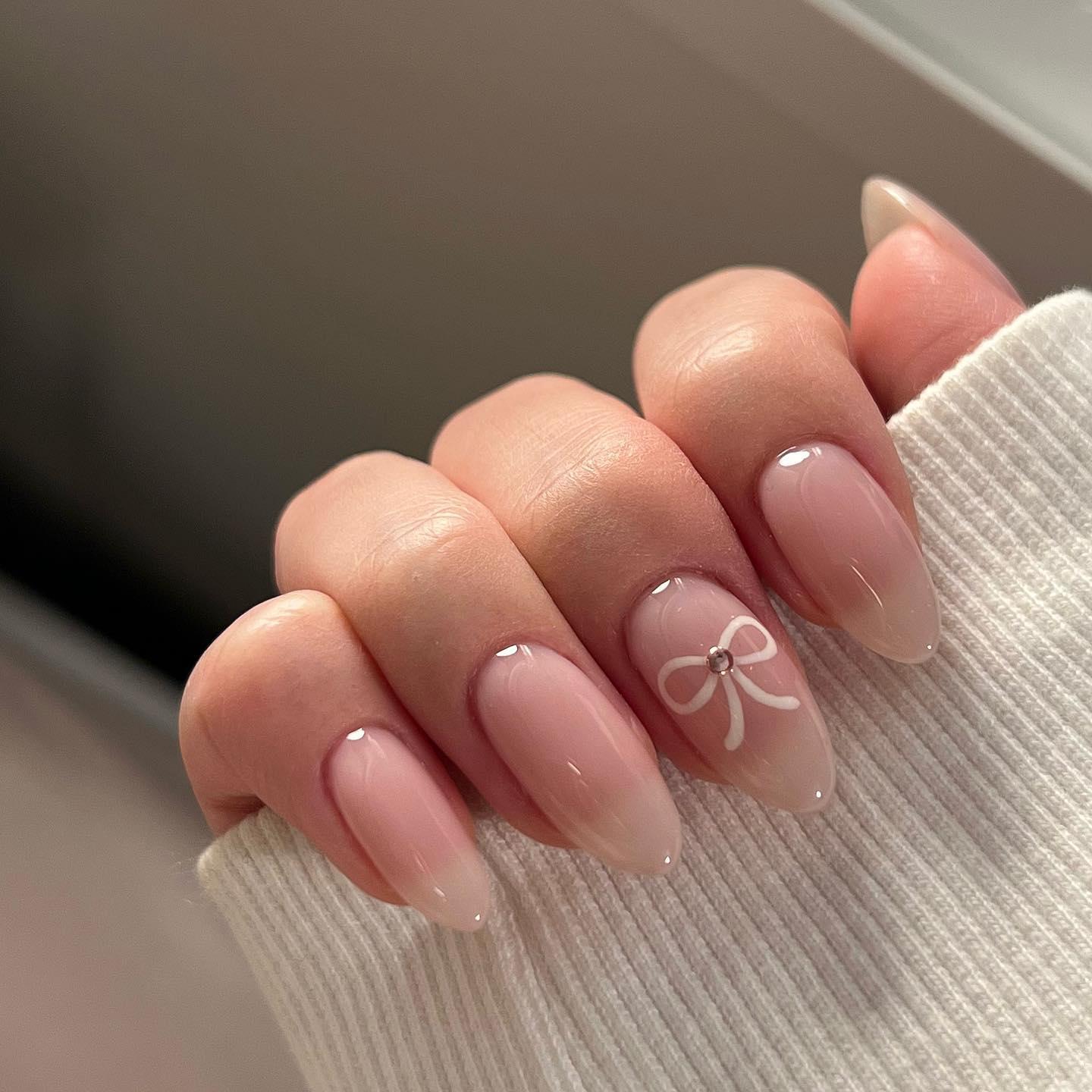 A variation of the usual nude in a new trendy design