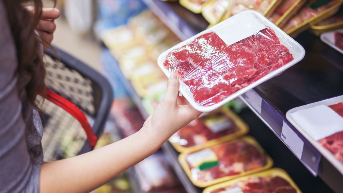 Can you freeze meat the day it expires?  A virologist answers
