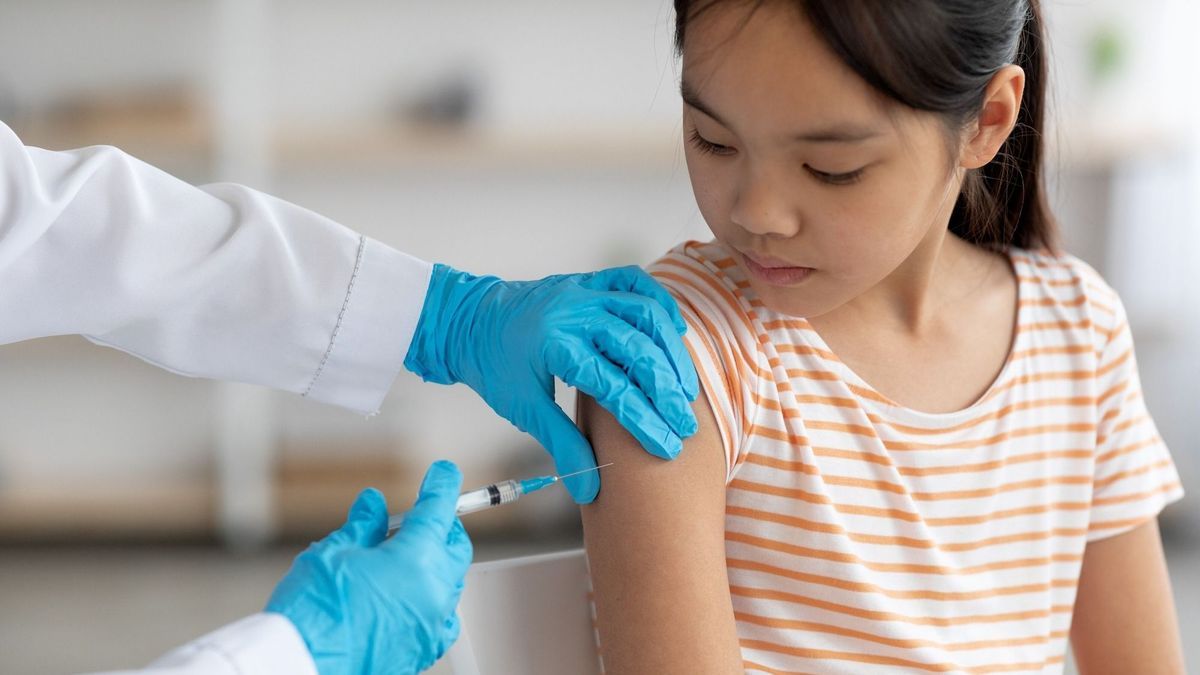 Eight out of 10 French people are in favor of vaccination but progress remains necessary