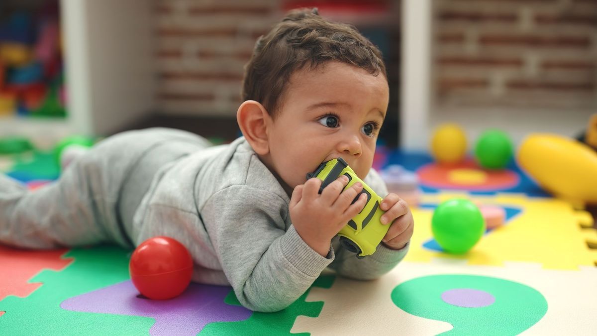 Here's Why You Should Never Give Your Baby Plastic Toys, According to This Doctor
