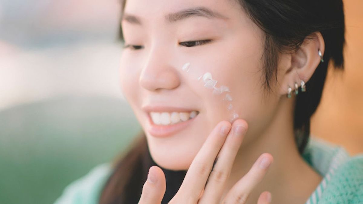 K-Beauty sunscreens are essential in our beauty routines