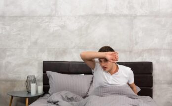 Night sweats: Why we sweat while we sleep – How to get relief