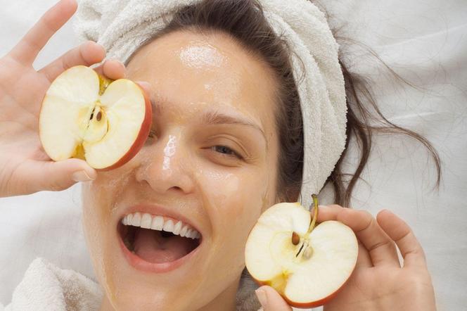 Removes wrinkles and treats acne.  You can make it yourself, from kitchen waste
