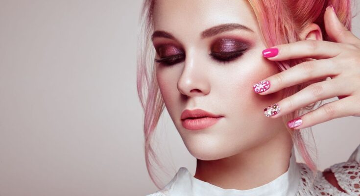 The 'berry make-up', the gourmet aesthetic to adopt this spring