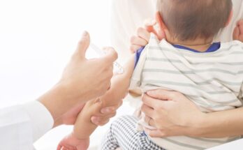 The meningitis vaccine becomes compulsory from 2025