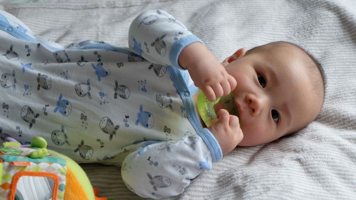 Product alert: teething rings recalled throughout France due to risk of choking