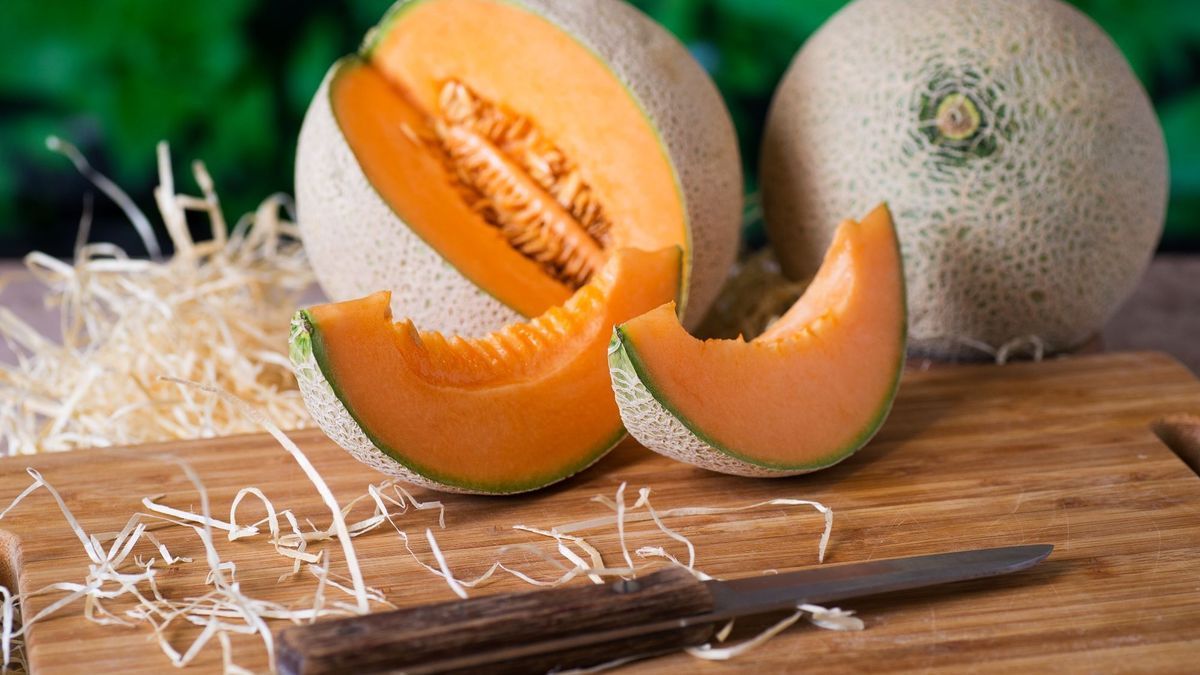 Recall of Charentais melons sold by Leclerc stores