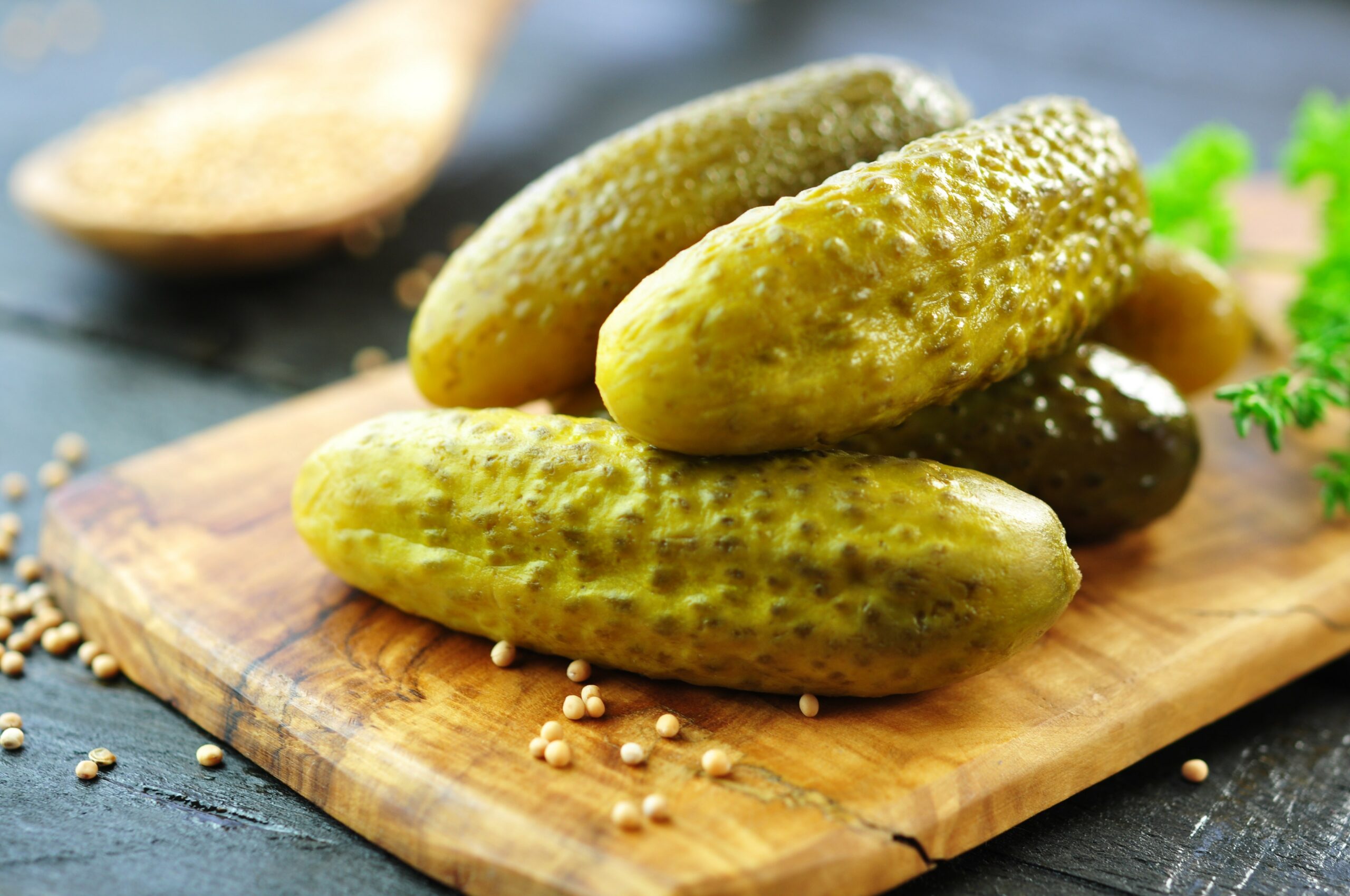 Nutrition: Surprising Health Benefits of Pickles & Cucumber Water