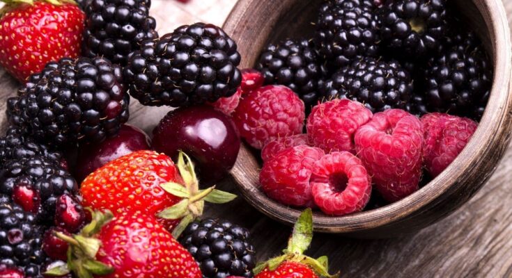 This fiber-rich fruit is perfect for preventing weight gain, according to a gastroenterologist