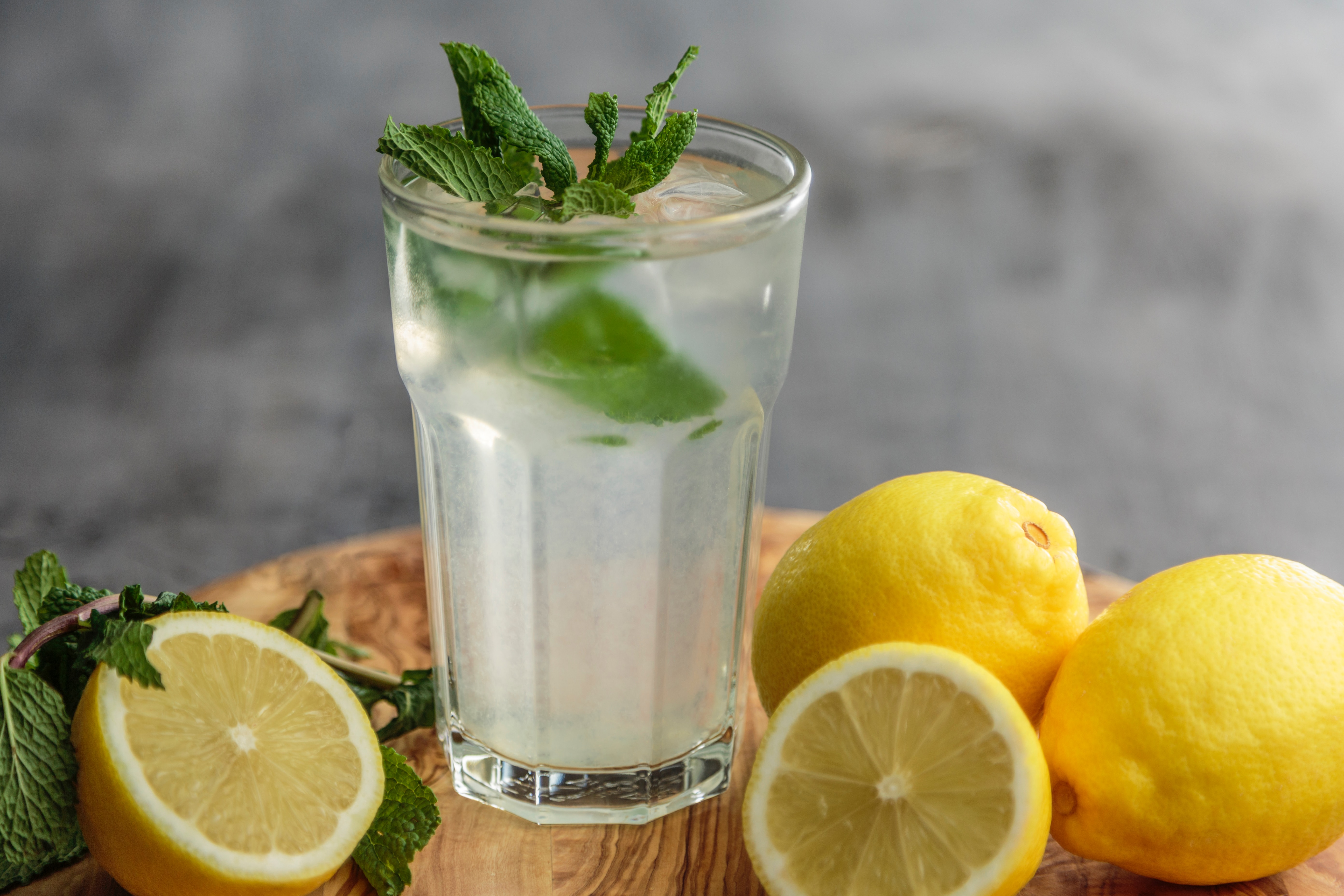 If you are tired of regular drinking water, you can replace it with homemade lemonades, juices, milk or herbal infusions.