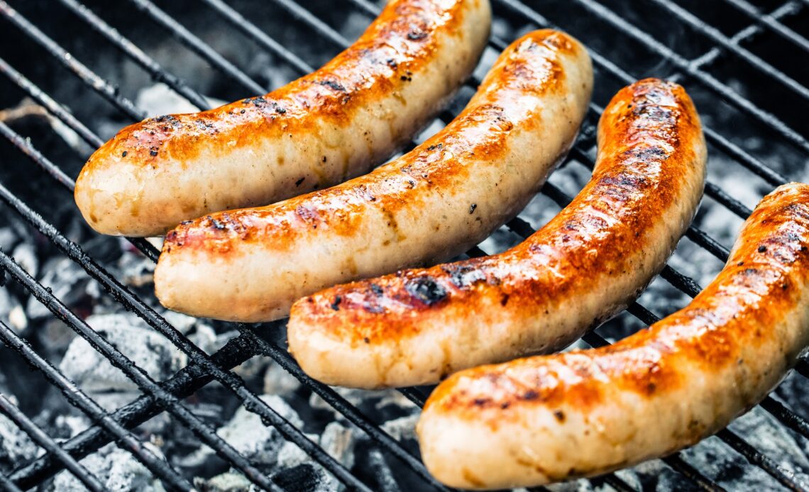 Minimize health risks when barbecuing with these four tips