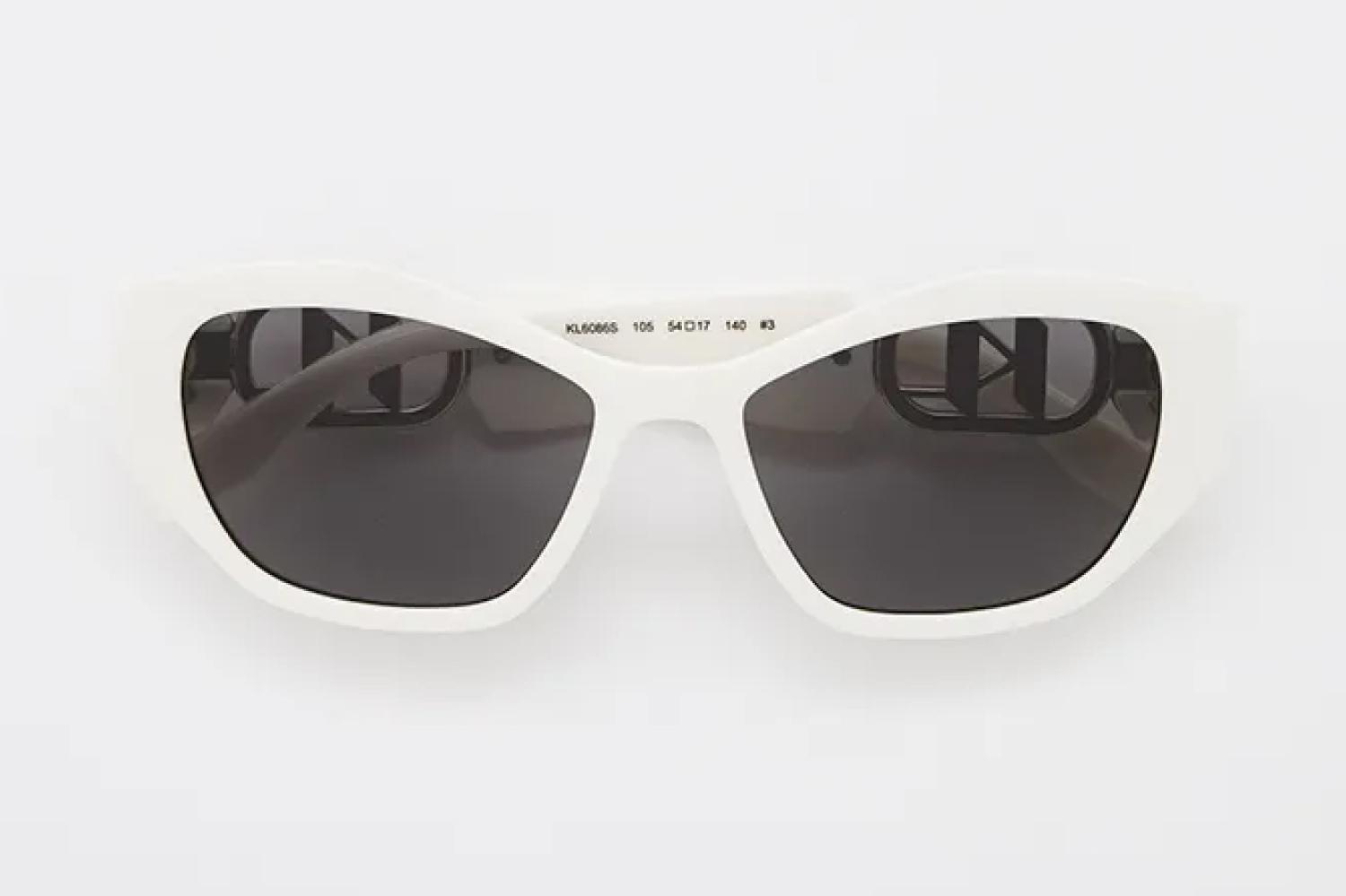 Sunglasses, Karl Lagerfeld, 22,600 rubles (lamoda.ru)