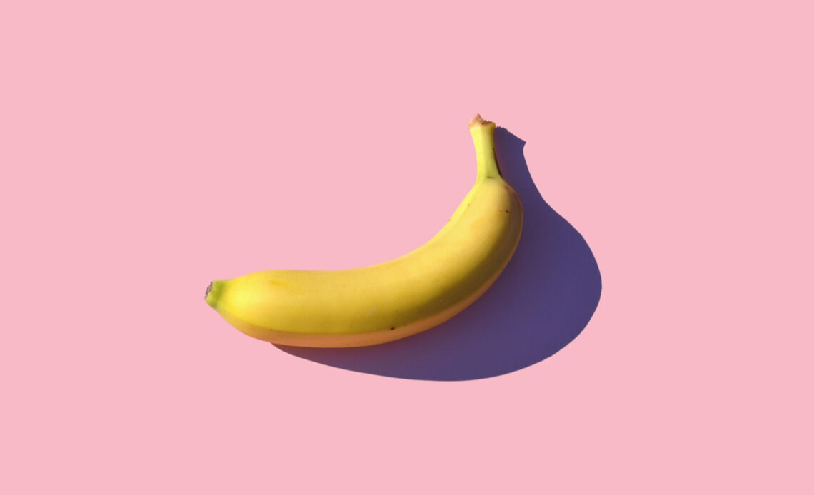 How many calories are in a banana and what are its benefits: 5 properties